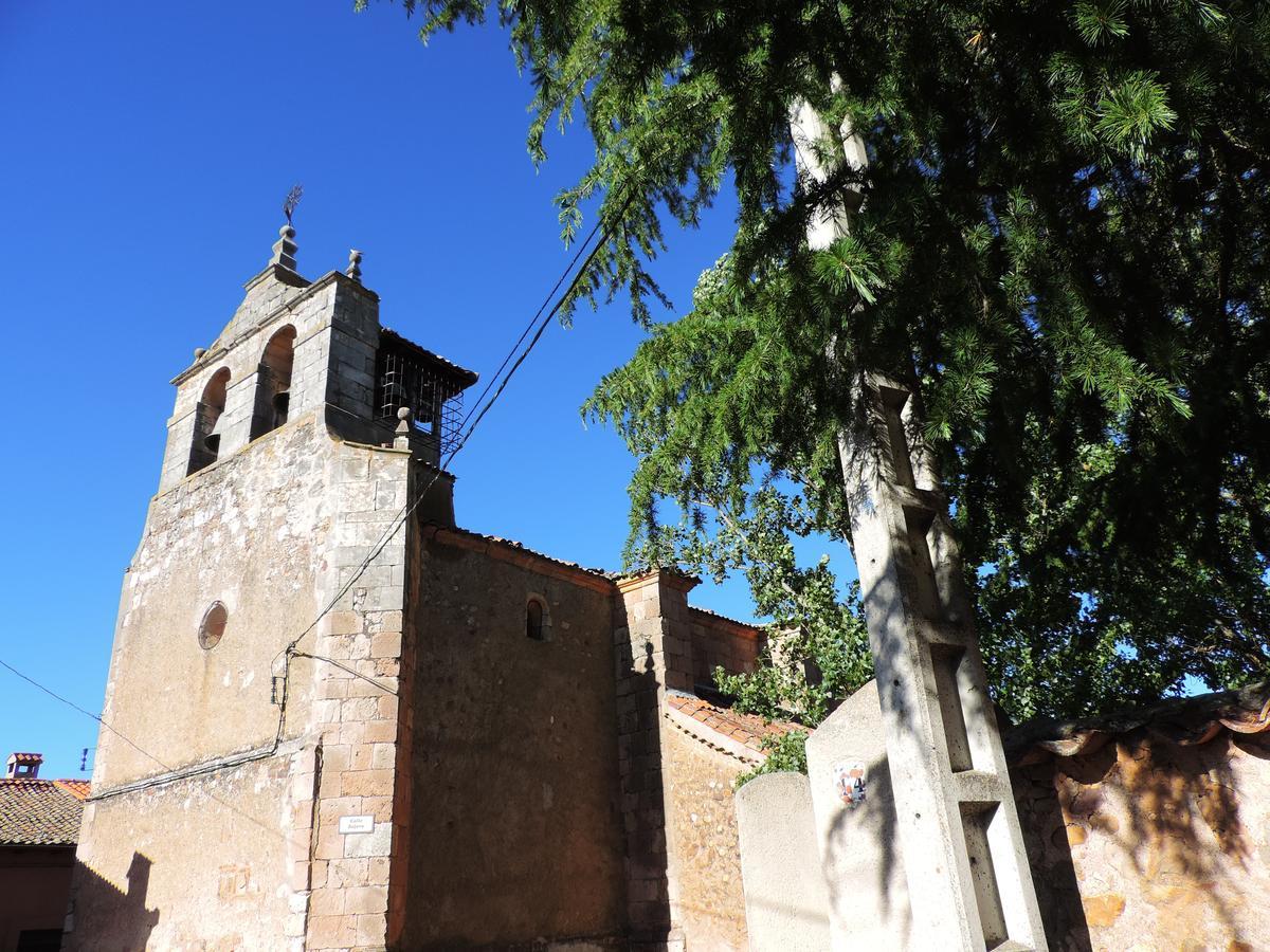 La Casa Del Cartero Pablo Vendégház Saldana de Ayllon Kültér fotó